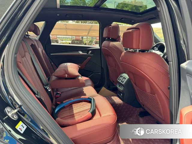 Audi Q5L id 4329202 из Китая 15