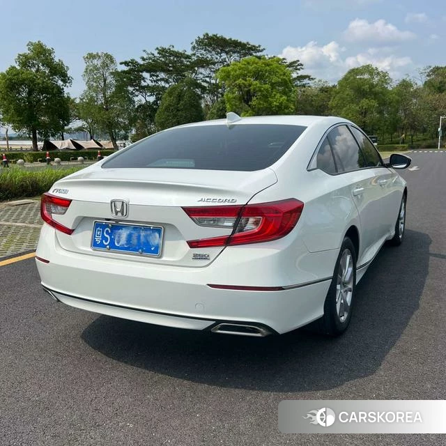 Honda Accord id 4307242 из Китая 9