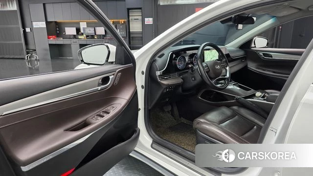 Hyundai The New Grandeur IG id 4458207 из Кореи 32