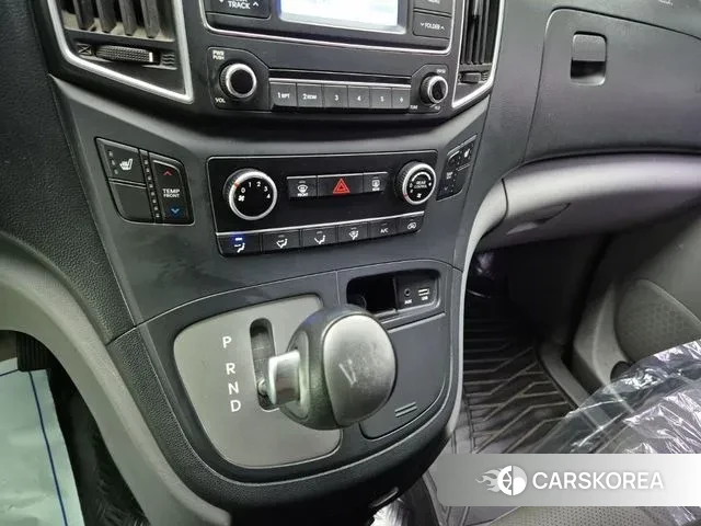 Hyundai The New Grand Starex id 3737333 из Кореи 16