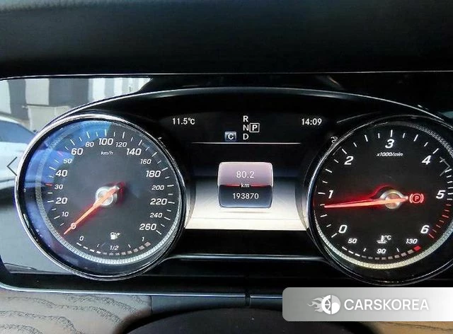 Mercedes-Benz E-Class W213 id 4626470 из Кореи 19