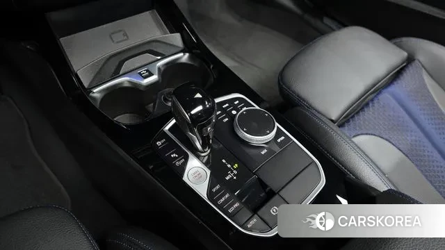 BMW 1 Series (F40) id 3016366 из Кореи 19