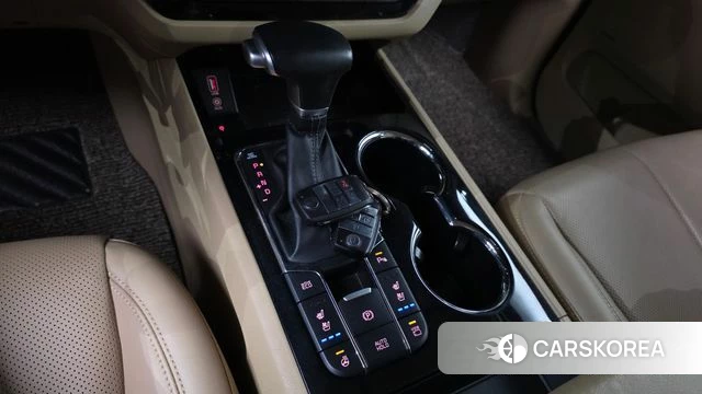 Kia The New Carnival id 4615035 из Кореи 30