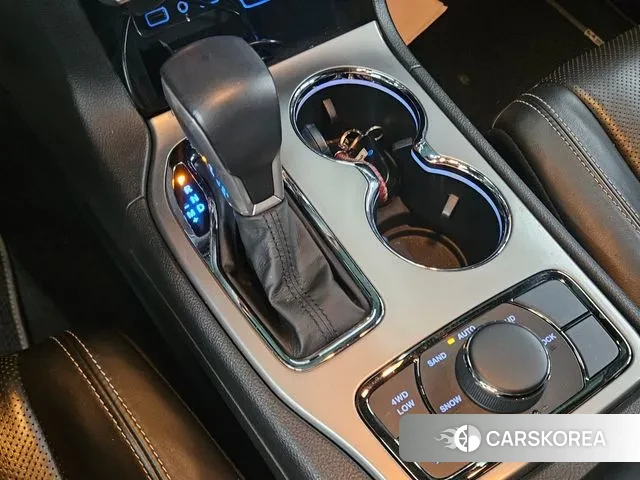 Jeep Grand Cherokee id 3008178 из Кореи 16