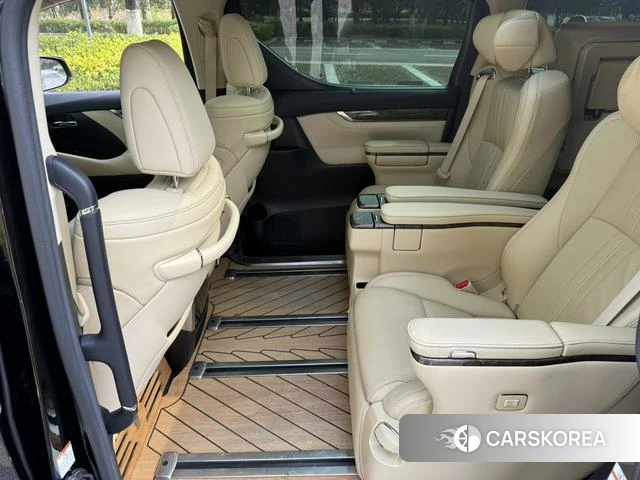 Toyota Wilfa id 4261647 из Китая 11