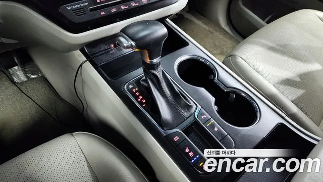 Kia The New Carnival id 2706321 из Кореи 19