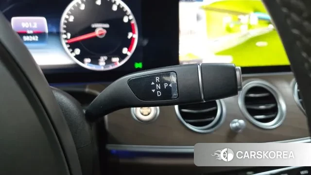 Mercedes-Benz E-Class W213 id 3536293 из Кореи 19