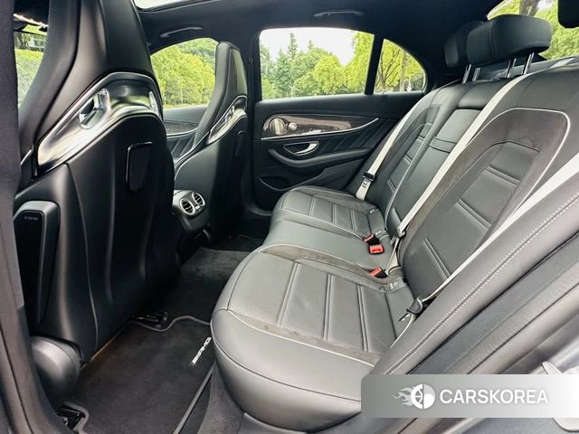 Mercedes-Benz E-class AMG id 4348860 из Китая 18