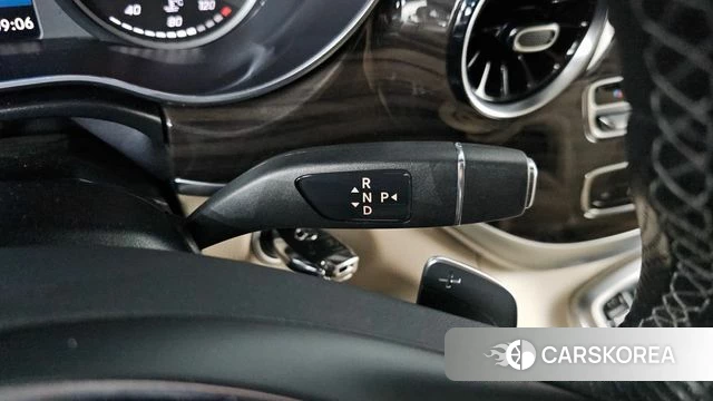 Mercedes-Benz V-Class id 4584846 из Кореи 34