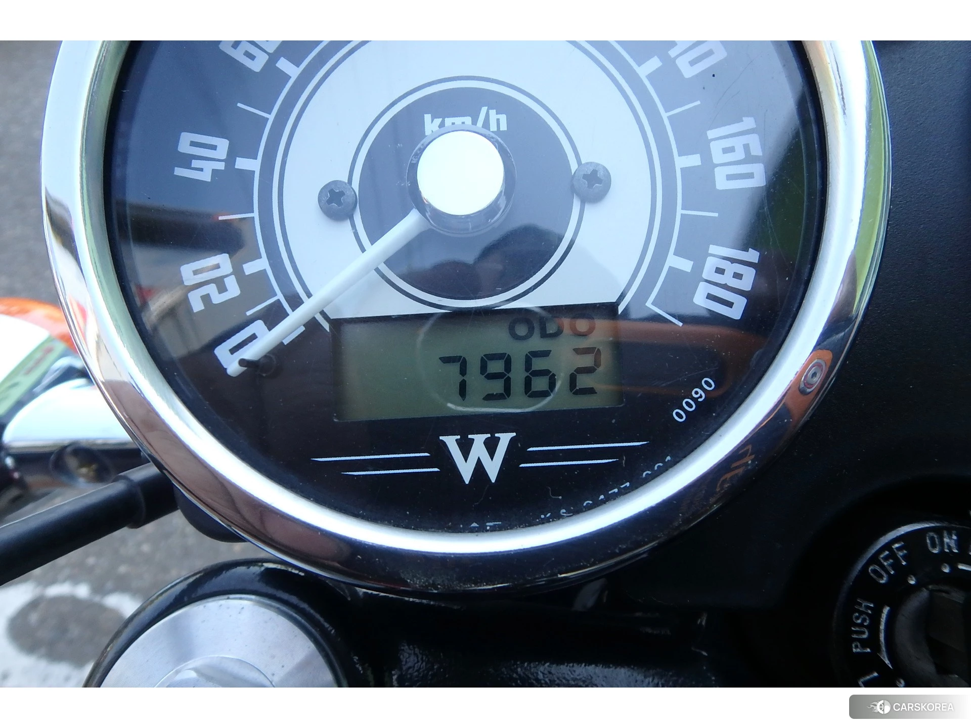 Kawasaki W800 SE id 4374369 из Японии 16