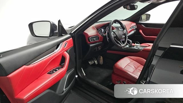 Maserati Levante id 3892262 из Кореи 19