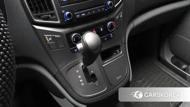 Hyundai The New Grand Starex id 3583216 из Кореи 19