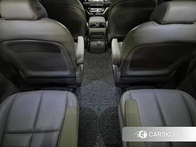 Kia The New Carnival id 4625897 из Кореи 19