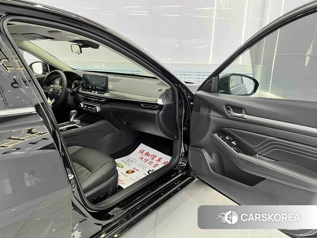 Nissan Teana id 4207696 из Китая 21