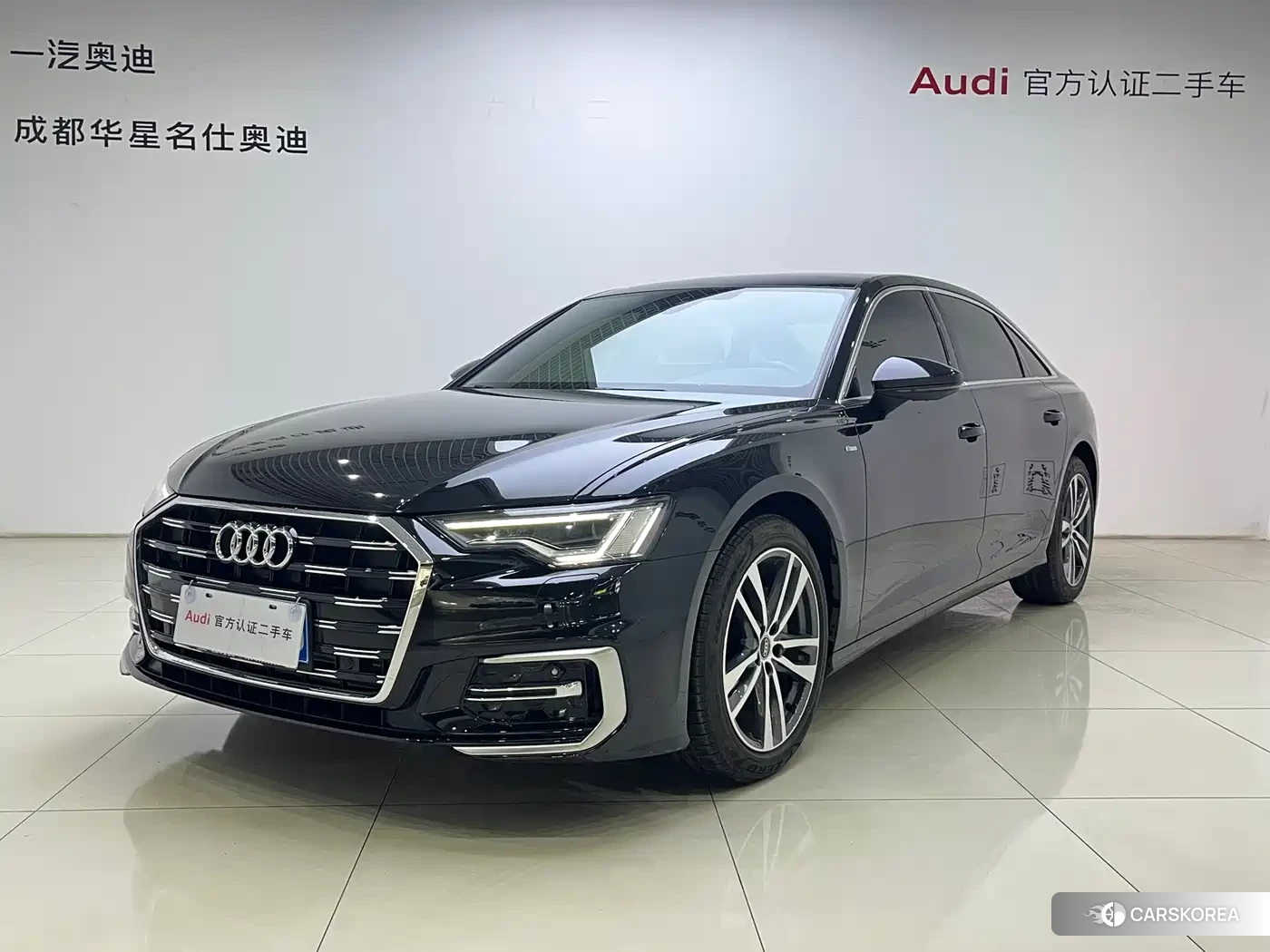 Audi A6L id 4570351 из Китая 15