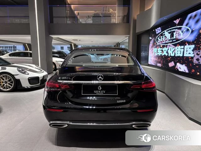 Mercedes-Benz E-class id 4300763 из Китая 18