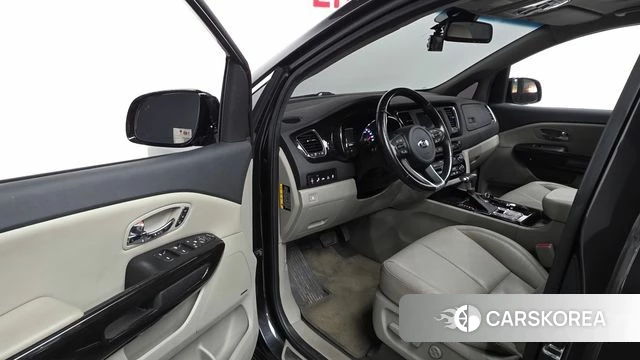 Kia The New Carnival id 4882042 из Кореи 37