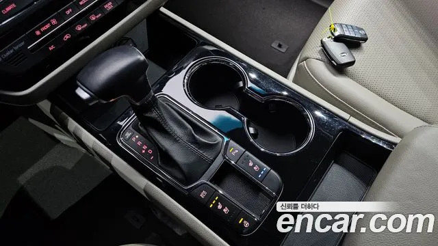 Kia The New Carnival id 2393746 из Кореи 19