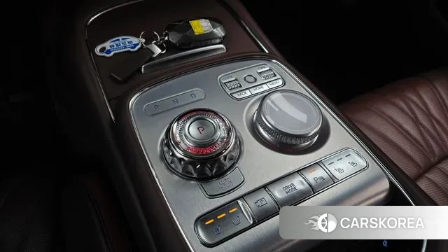 Genesis G90 (RS4) id 3634279 из Кореи 19