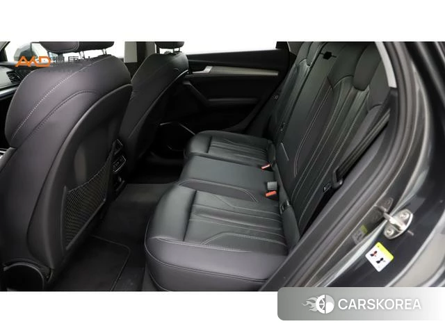 Audi Q5L id 4273001 из Китая 9