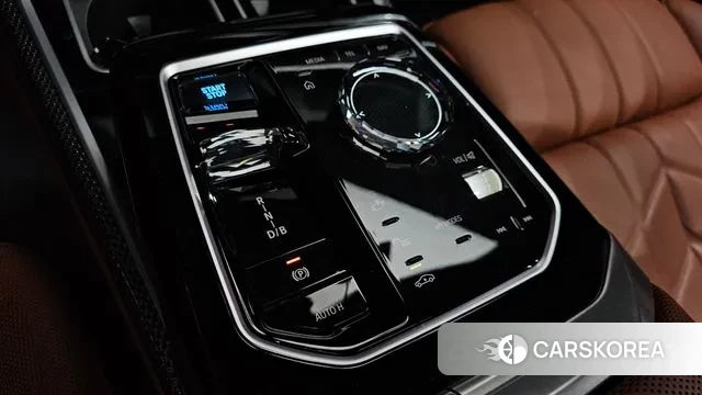 BMW i7 (G70) id 3472541 из Кореи 19