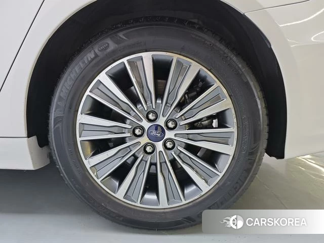Ford Mondeo PHEV id 4213050 из Китая 19