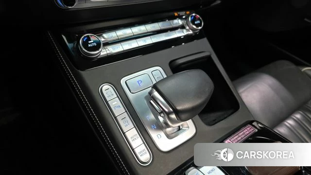 Genesis G90 id 3834495 из Кореи 19