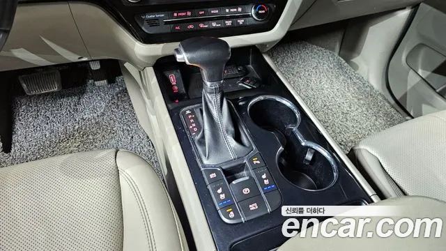 Kia The New Carnival id 2477736 из Кореи 19