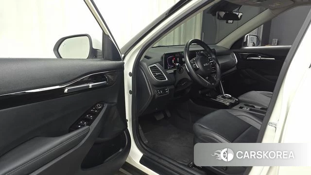 Kia The New Seltos id 4749564 из Кореи 30