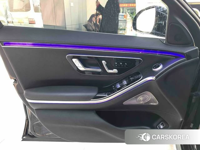Mercedes-Benz S-class id 4265343 из Китая 14