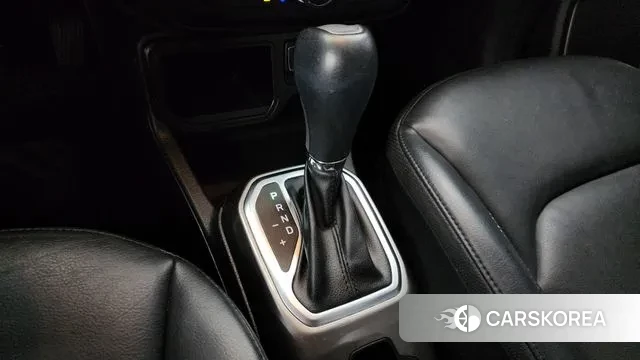 Jeep Renegade id 2902659 из Кореи 19