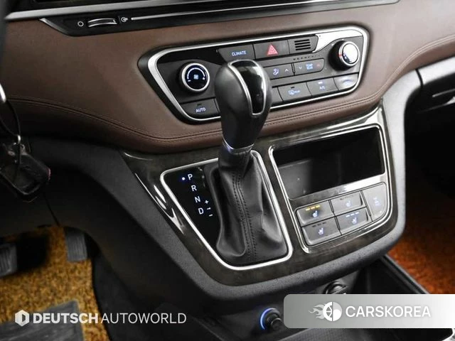 Hyundai The New Grand Starex id 4203972 из Кореи 19