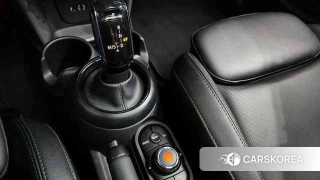 Mini Cooper D id 3801568 из Кореи 19