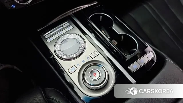 Genesis Electrified G80 (RG3) id 2959570 из Кореи 19