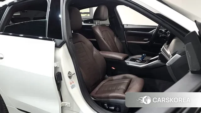 BMW i4 id 3518290 из Кореи 19