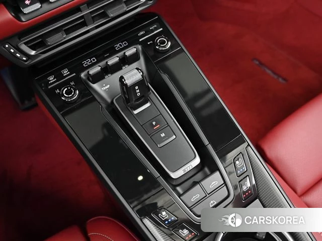 Porsche 911(992) id 3940263 из Кореи 19