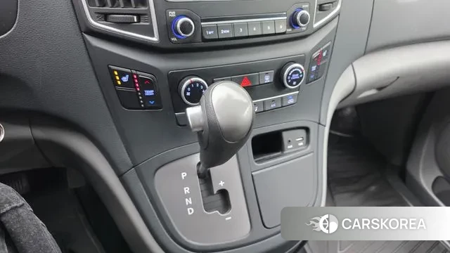 Hyundai The New Grand Starex id 3494493 из Кореи 19