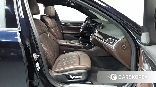 BMW 7 Series (G11) id 3814463 из Кореи 19