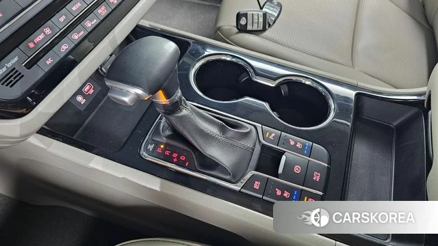 Kia The New Carnival id 4751038 из Кореи 28