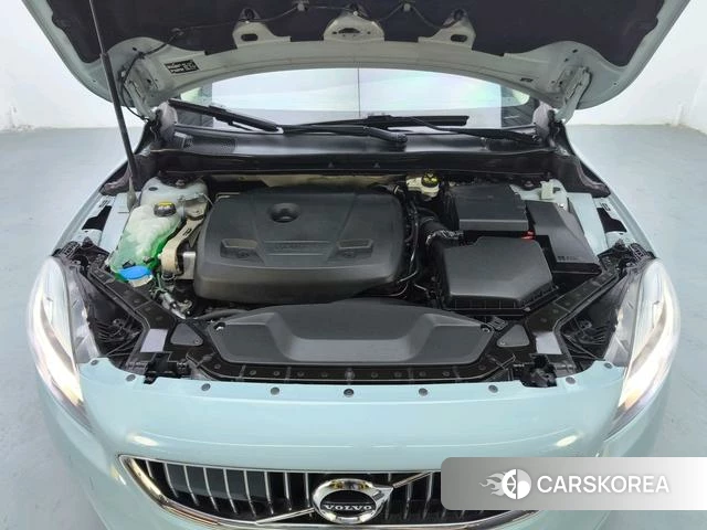 Volvo V40 id 4254211 из Китая 19