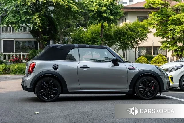 Mini Cooper S Convertible id 3026761 из Кореи 11