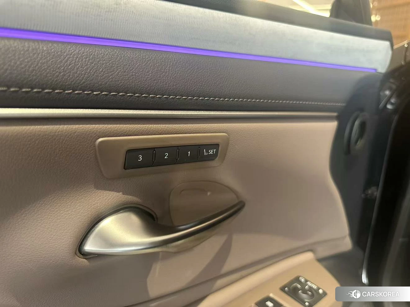 Lexus ES id 4512861 из Китая 15