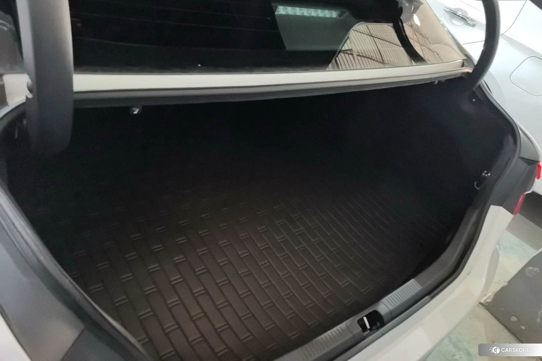 Toyota Camry id 4510884 из Китая 16