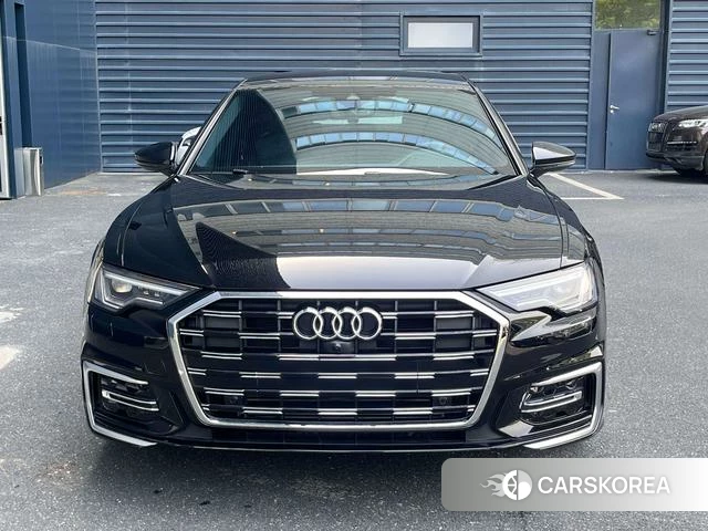 Audi A6L id 4235969 из Китая 15