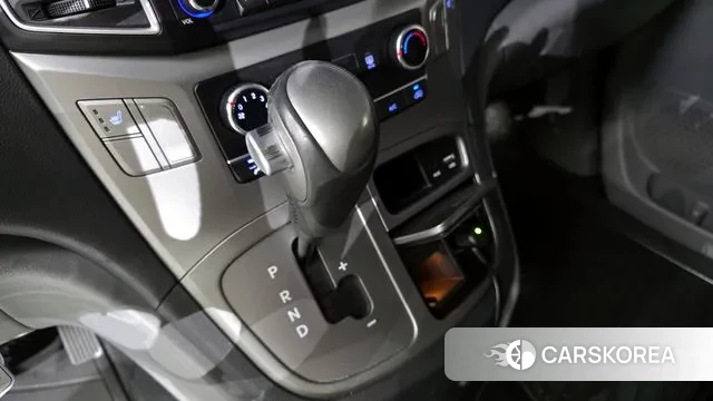 Hyundai The New Grand Starex id 3129053 из Кореи 19