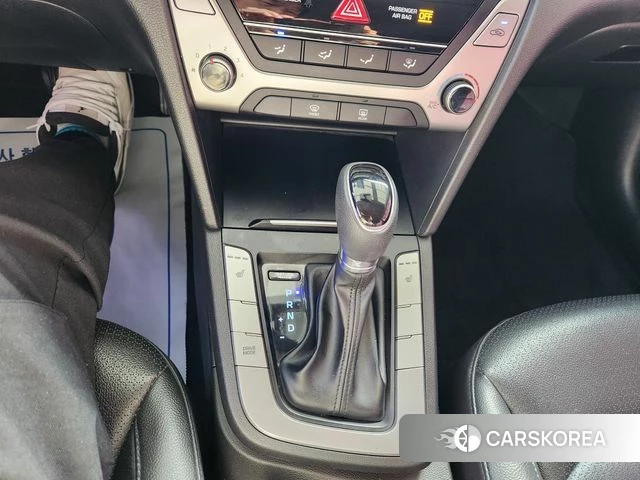 Hyundai Avante AD id 3829209 из Кореи 19