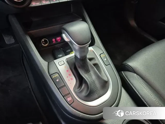 Kia Come New K3 id 3407218 из Кореи 17