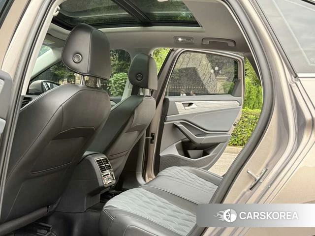 Volkswagen Sagitar id 4307526 из Китая 18