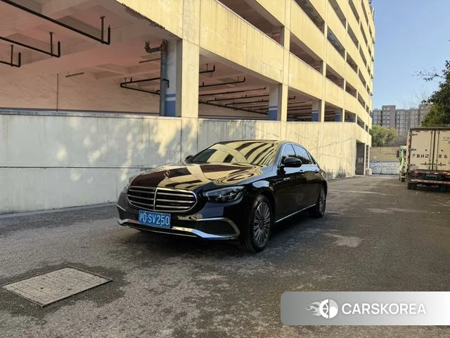 Mercedes-Benz E-class id 4239822 из Китая 10
