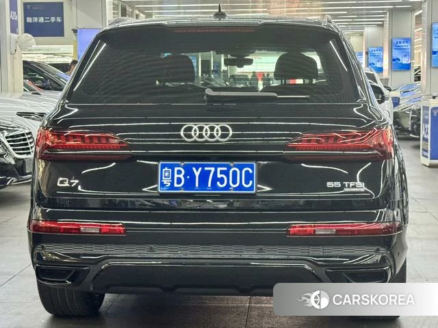 Audi Q7 id 4278778 из Китая 12
